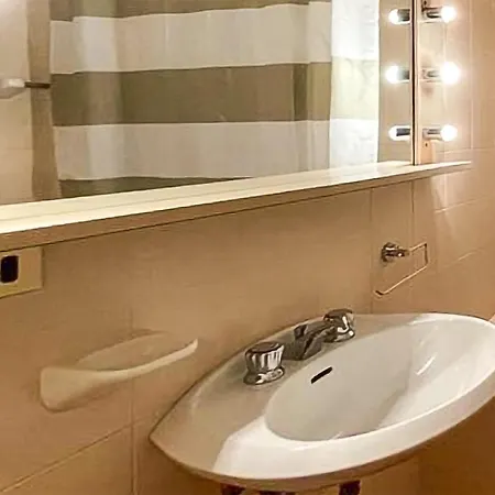 Pet Friendly Apartment *